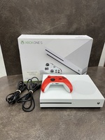Microsoft Xbox One S 1681 1TB w/ Red Controller 