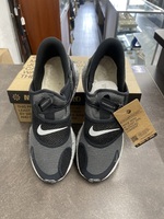NIKE GLIDE FLYEASE MERCURY GREY SIZE 10 WITH BOX AND TAGS 