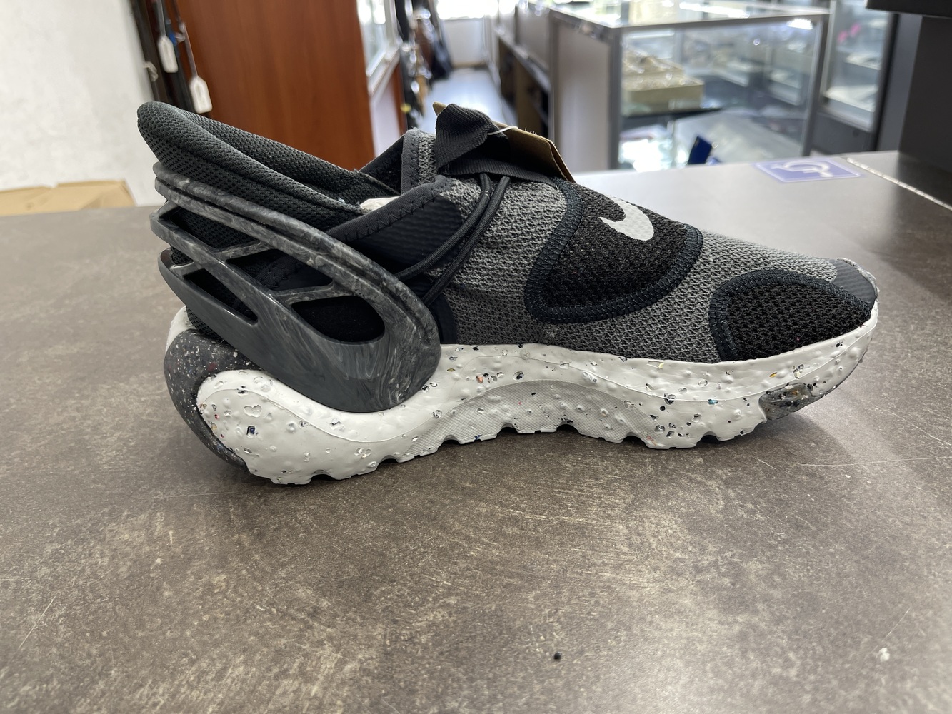 nike glide flyease mercury grey