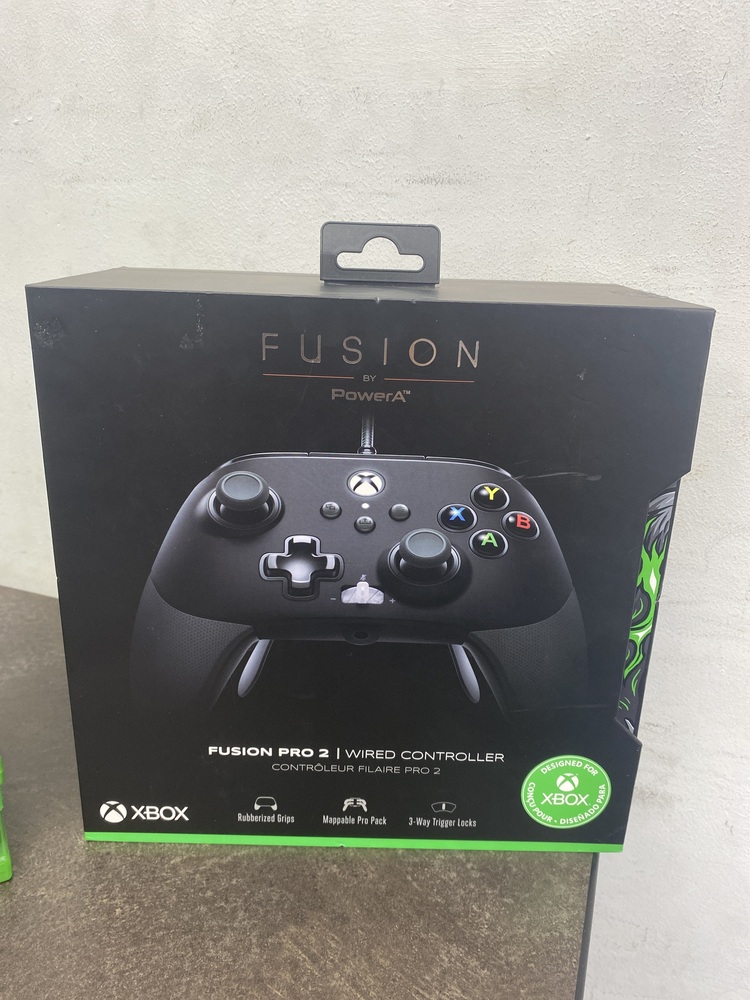 MICROSOFT XBOX ONE X VIDEO GAME CONSOLE, 1 FUSION PRO 2 CONTROLLER, 39 GAMES