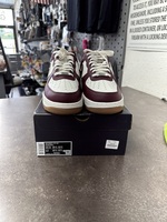 NIKE AIR FORCE 1 07 LV8 DQ7659-102 SIZE 10.5