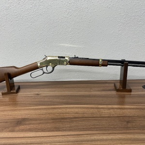 HENRY REPEATING ARMS H004 GOLDEN BOY 22lr LEVER ACTION