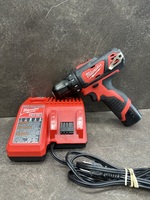 Milwaukee 2407-20 M12 Drill/Driver w/ CP2.0 Battery & Charger 