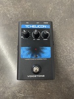 TC - Helicon VoiceTone C1 Hardtune and Pitch Correction Pedal