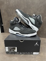 JORDAN CT4838011 RETRO 5 SIZE 11 OREO MOONLIGHT