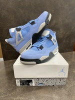Air Jordan 4 Retro University Blue CT8527 400, Size 11 w/ Box