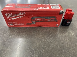 Milwaukee Multi-Tool 2426-20 with M12 Battery 