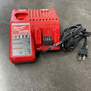 Milwaukee M12 M18 Charger 48-59-1812 