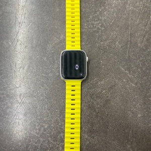 Apple Watch Series 8 Silver Aluminum Case 45mm
