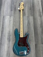 Fender Special Edition Standard Precision Bass - Ocean Turquoise