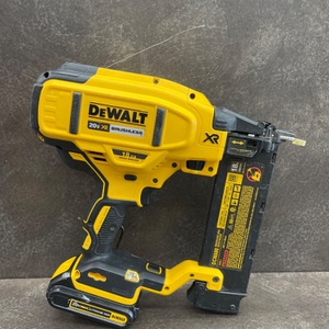 Dewalt 20v Brushless 18ga Brad Nailer DCN680