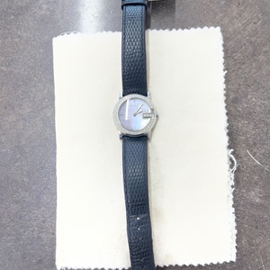 Gucci Ladies G Watch Mother Of Pearl Dial W/ Diamond Bezel 101L