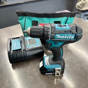MAKITA XFD10 DRILL/DRIVER 1/2" - BATTERY + CHARGER 