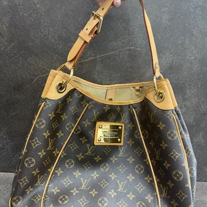 Louis Vuitton Monogram Galliera PM