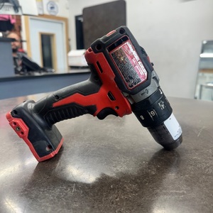 MILWAUKEE 2702-20 1/2" HAMMER DRILL (JUST TOOL)
