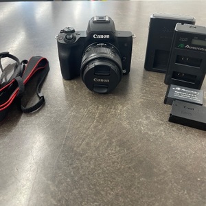 Canon - EOS M50 Mirrorless Camera with EF-M 15-45mm 