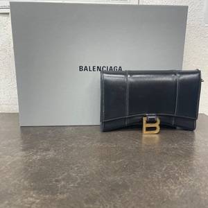 Balenciaga Hourglass Leather Wallet On Chain 