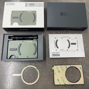 Ridge MagSafe Wallet (Matte Olive) NEW