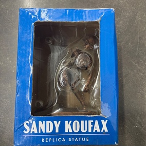 Los Angeles Dodgers Sandy Koufax Replica Statue