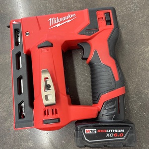 Milwaukee 3/8" Crown Stapler 2447-20 W/ M12 6.0 Battery