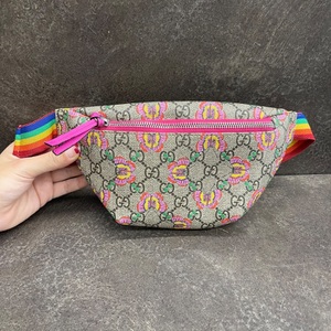 Gucci GG Supreme Monogram Children's Butterflies Belt Bag