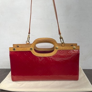 Louis Vuitton Vernis Roxbury Drive Pomme D'Amour 