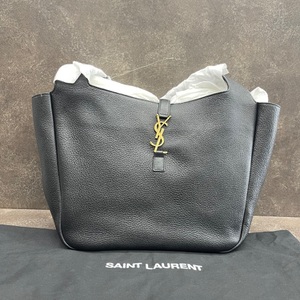 SAINT LAURENT LE 5 À 7 Bea Tote in grained leather - Black