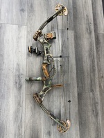 Hoyt UltraTec XT 200 460619 w/ Apex Gear Sight & Plano Hard Case 