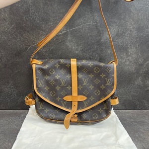 Louis Vuitton Monogram Saumur 30 Crossbody