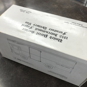 UPS 1955 INTERNATIONAL FAGEOL FURNITURE DELIVERY VAN 1/28