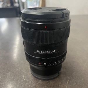 SONY 24GM - SEL24F14GM