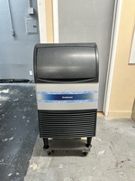SCOTSMAN ESSENTIAL CU0920MAX-1  Full Cube Undercounter Ice Machine 100 lbs/day