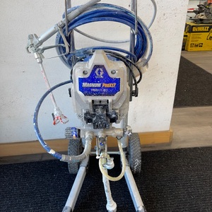 Graco Magnum PROX17 Paint Sprayer