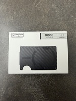 Ridge  AUWCI249125 Carbon Fiber 3K Magsafe Wallet Cash Strap