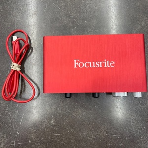 Focusrite Scarlett 2I2 