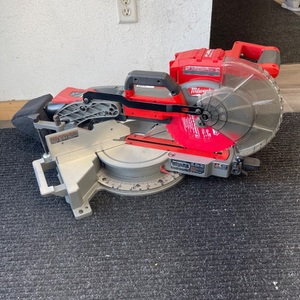 Milwaukee M18 Compound Cordless Miter Saw 2734-20