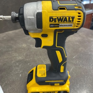 Dewalt 18V XR Brushless Impact Driver DCF787 