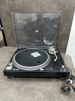 Technics SL-1210M5G Quartz Direct Drive Turntable System No Cartridge