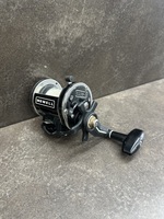 Newell S229-5 Graphite Conventional Saltwater Fishing Reel 