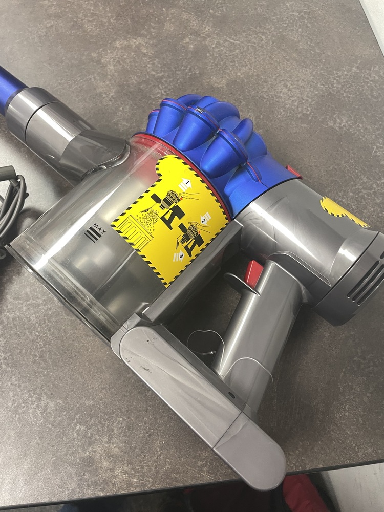dyson v7 origin stick vacuum