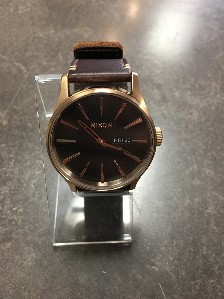 NIXON 'The Sentry' Leather Men's Watch Never be Late Lambert Pawn Shop