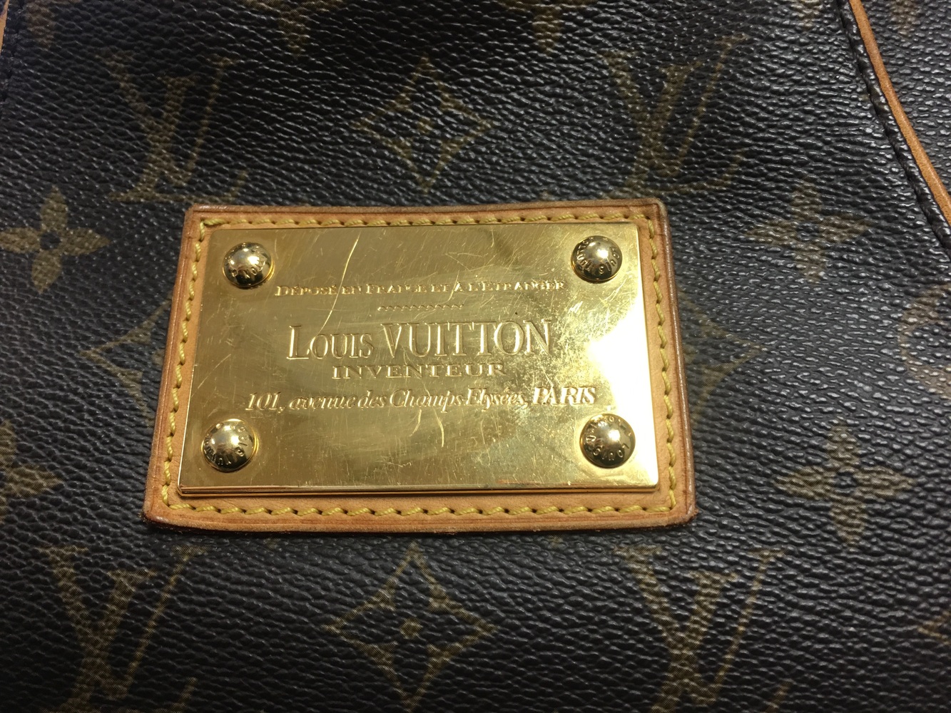 Do Pawn Shops Buy Louis Vuitton