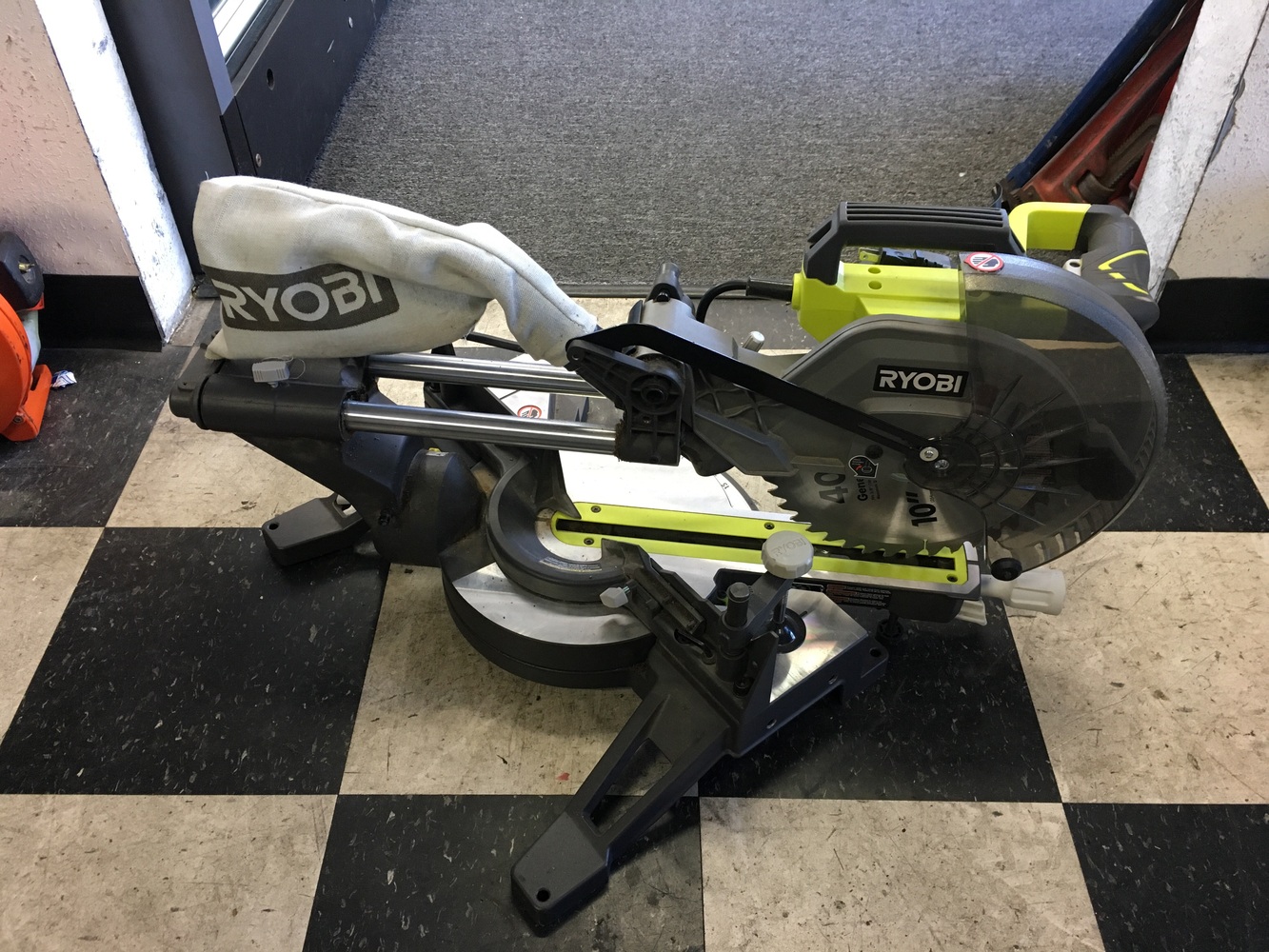 RYOBI TSS103 SLIDING COMPOUND MITER SAW LED | Lambert Pawn Shop