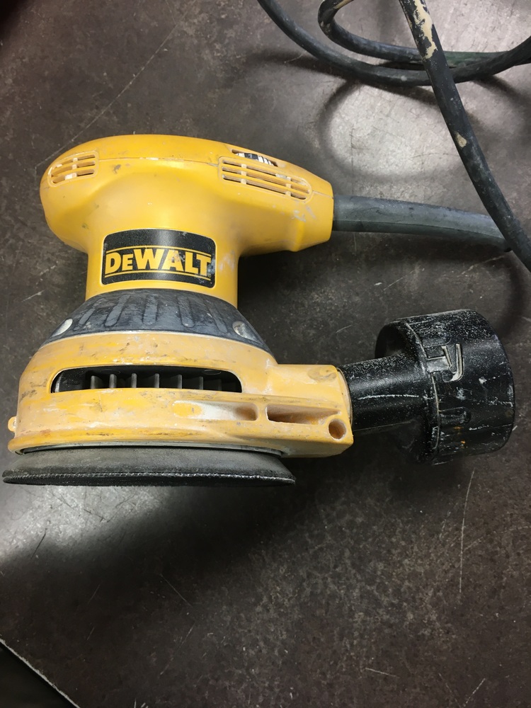 DEWALT D26453 ORBITAL CORDED SANDER Lambert Pawn Shop