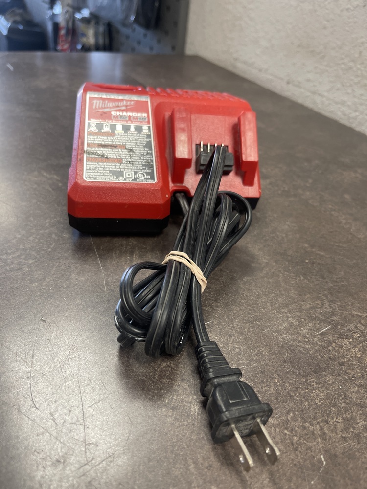 Milwaukee M12 And M18 12 Volt 18 Volt Lithium Ion Multi Voltage Battery