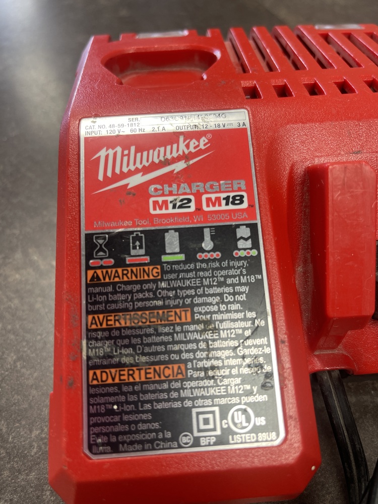 MILWAUKEE M12 & M18 12 VOLT / 18-VOLT LITHIUM-ION MULTI-VOLTAGE BATTERY ...